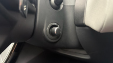 Land Rover Range Rover Velar 3.0 D300 MHEV Dynamic SE 5dr Auto Diesel Estate